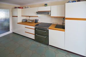 Photo 9- click for photo gallery